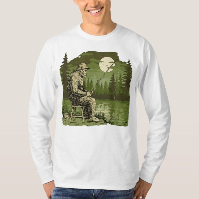 T-shirt Moonlit Fishing with Bigfoot (Devant)