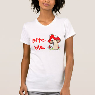 T-shirt Mordez-moi chemise de champignon