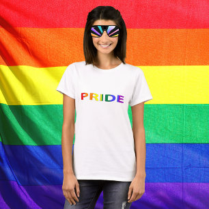 T-shirt Mot Pride couleur arc-en-ciel