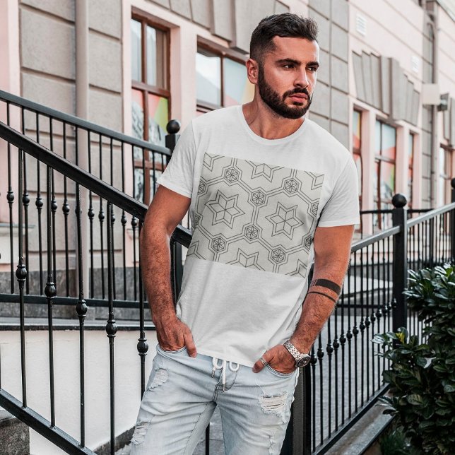 T-shirt Motif géométrique (Créateur téléchargé)