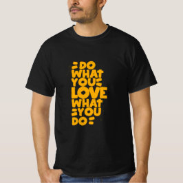 T-shirt Mots Dessinés À La Main Qui Cherche Trouvera