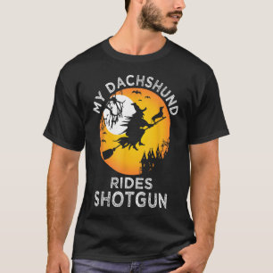 T-shirt My Dachshund Rides Shotgun Halloween Witiner Weine