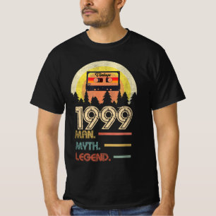 T-shirt Né en 1999, légende du mythe des cadeaux d'anniv