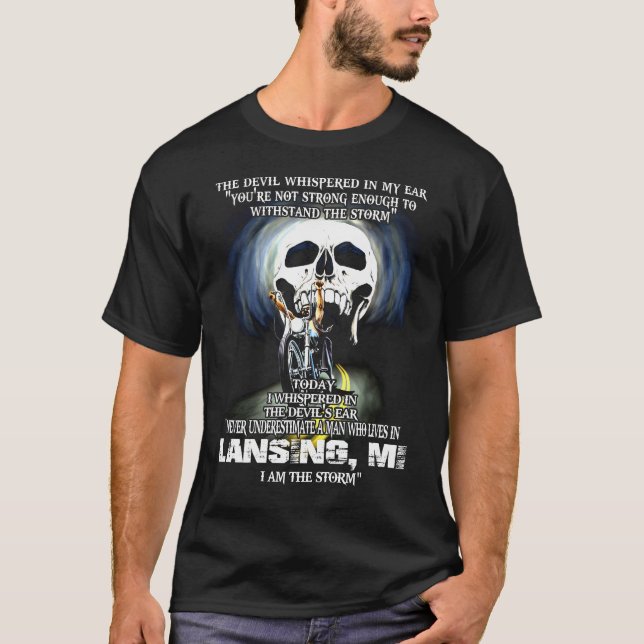 T-shirt Ne jamais sous-estimer un homme MI LANSING (Devant)