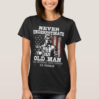 T-shirt Ne jamais sous-estimer un vieil homme - Patriotiqu