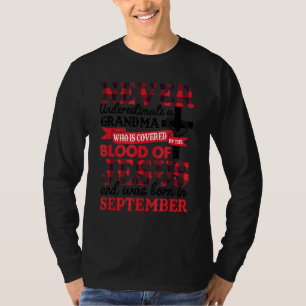 T-shirt Ne jamais sous-estimer une grand-mère Septembre An
