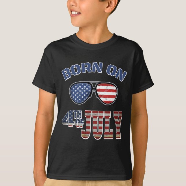 T-SHIRT NÉ LE 4 JUILLET (Devant)