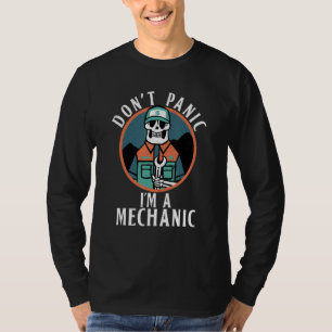 T-shirt Ne Panique Im Un Mécanique De Réparation