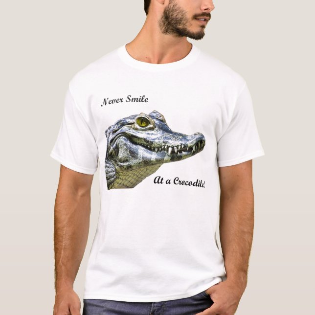T-shirt Ne souriez jamais à un crocodile ! (Devant)