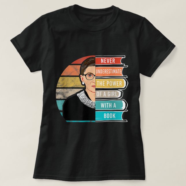 T-shirt Ne Sous-Estimez Jamais Le Pouvoir D'Une Fille Avec (Design devant)