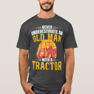 T-shirt Ne sous-estimez jamais un vieil homme avec un trac
