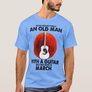 T-shirt Ne sous-estimez jamais un vieil homme avec une gui