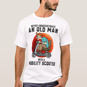 T-shirt Ne sous-estimez jamais un vieil homme avec une mob
