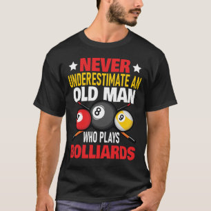 T-shirt Ne sous-estimez jamais un vieil homme qui joue au