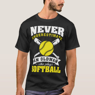 T-shirt Ne sous-estimez jamais un vieil homme qui joue au 