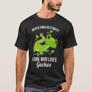 T-shirt Ne Sous-Estimez Jamais Une Fille Qui Aime Les Geck