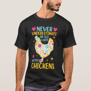 T-shirt Ne sous-estimez jamais une vieille dame avec des p