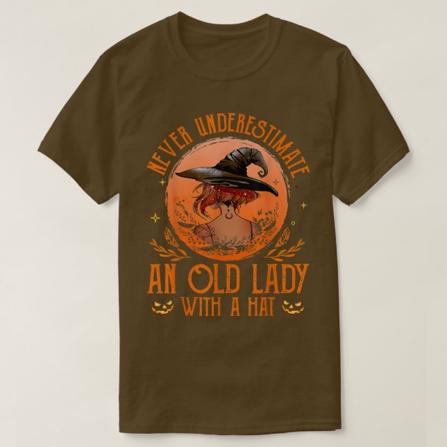 T-shirt Ne Sous-Estimez Jamais Une Vieille Dame Avec Une S (Design devant)