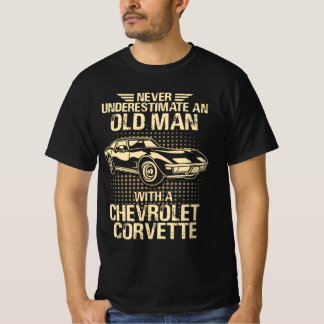 T-shirt Never Underestimate an Old Man with A Corvette Men