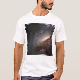 T-shirt Ngc 4258 Sous Formation D'Étoiles Intenses.