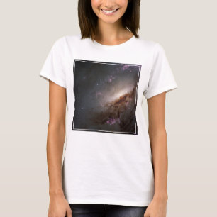 T-shirt Ngc 4258 Sous Formation D'Étoiles Intenses.