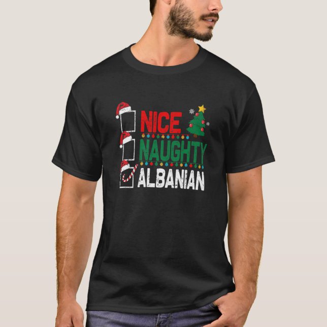 T-shirt Nice Naughty Albanie Noël Albanie Santa Hat (Devant)