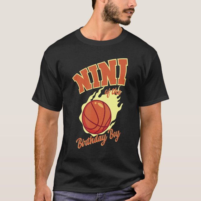 T-shirt Nini De L'Anniversaire Boy Basketball Famille Anni (Devant)
