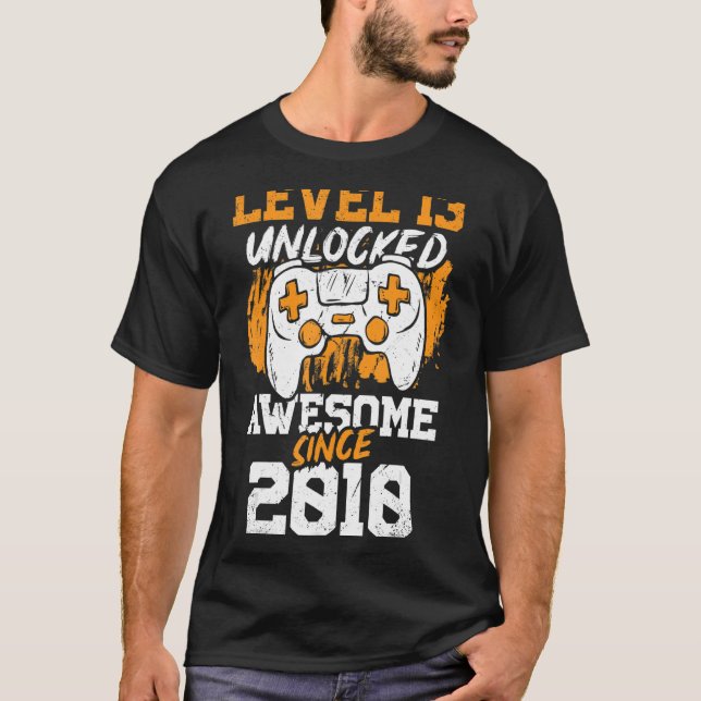 T-shirt Niveau 13 Déverrouillé Awesome Depuis 2010 Jeu Vid (Devant)