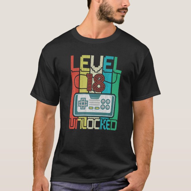 T-shirt Niveau 18 Jeu vidéo déverrouillé 18e anniversaire (Devant)