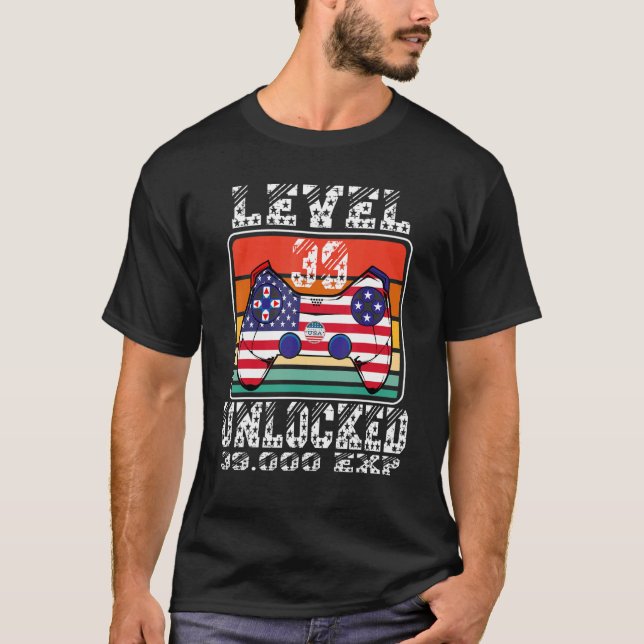 T-shirt Niveau 39 Jeu vidéo déverrouillé 39 Anniversaire E (Devant)