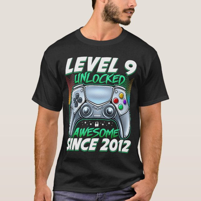 T-shirt Niveau 9 déverrouillé stupéfiant depuis 2012 9e an (Devant)