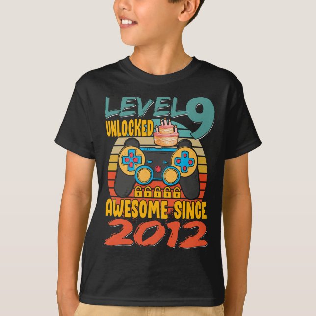 T-shirt Niveau 9 Jeu vidéo déverrouillé 9 ans (Devant)