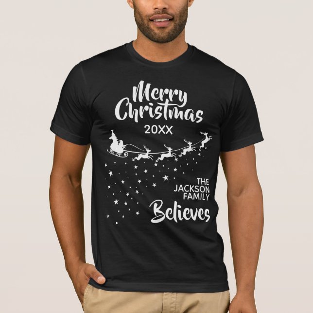 T-shirt Noël Père Noël rennes de traîneau famille de vacan (Devant)