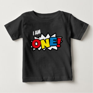 T-shirt noir de super héros, ęr équipement