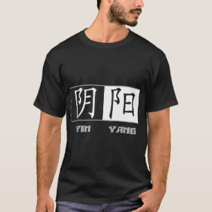 T-shirt noir de symboles chinois de Yin Yang
