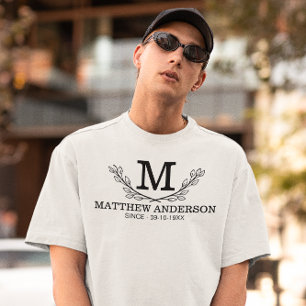 T-shirt Nom noir et blanc personnalisé Monogramme Age