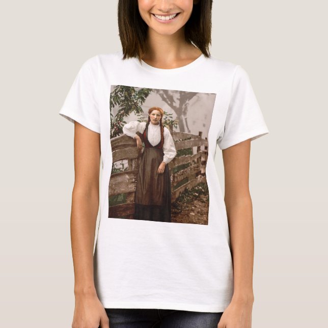 T-shirt Norwegian Girl from Hardanger (vers 1900) (Devant)