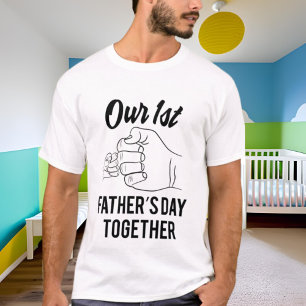 T-shirt Notre première Fête des pères de l'art des mots