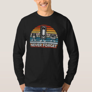 T-shirt N'Oubliez Jamais La Videocassette Disquette Vhs