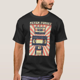 T-shirt N'Oubliez Jamais Tee Funny Videocassette Disquette