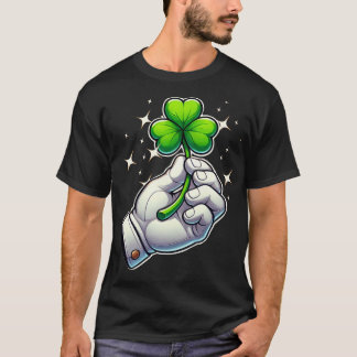 T-shirt Nouveau arrivé. Saint Patrick's day