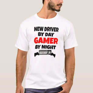 T-shirt Nouveau conducteur par Jeu de Jour par Nuit