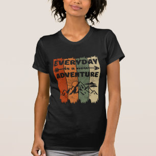 T-shirt Nouvelle aventure cadeau pour amateurs de randonné
