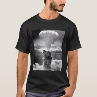 T-shirt Nuage nucléaire de la bombe atomique contre les es