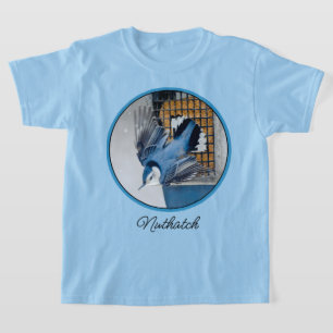 T-shirt Nuthatch à poitrine blanche en neige - Photo origi