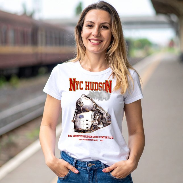 T-shirt NYC Dreyfuss Hudson Loco. 20th Century Limited (NYC Dreyfuss Hudson Locomotive. 20th Century Limited. Womens Basic T-Shirt)