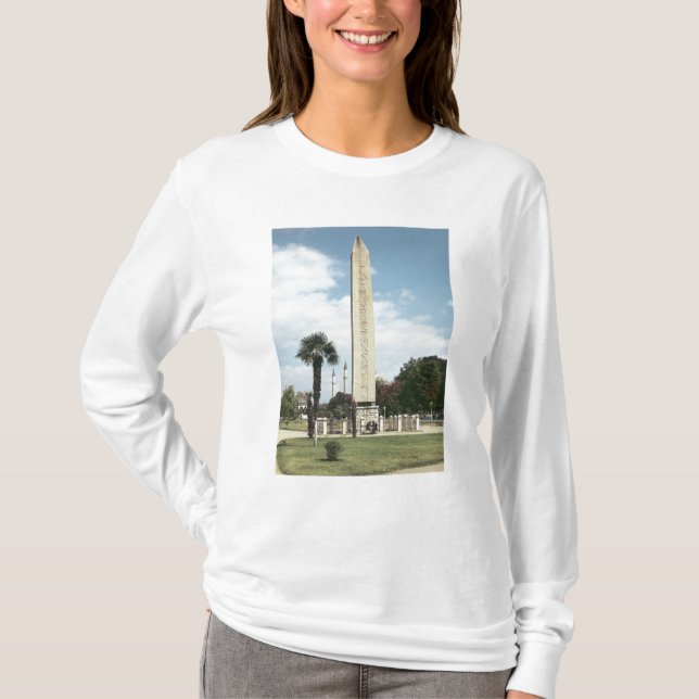 T-shirt Obélisque de Theodosius I, avec une base romaine (Devant)