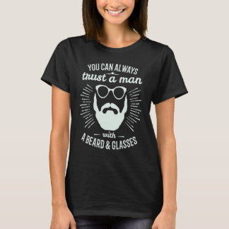 T-shirt On Peut Toujours Faire Confiance à Un Homme Avec U