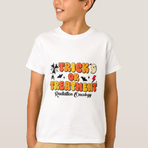 T-shirt Oncologie Du Rayonnement De Trick Ou De Traitement