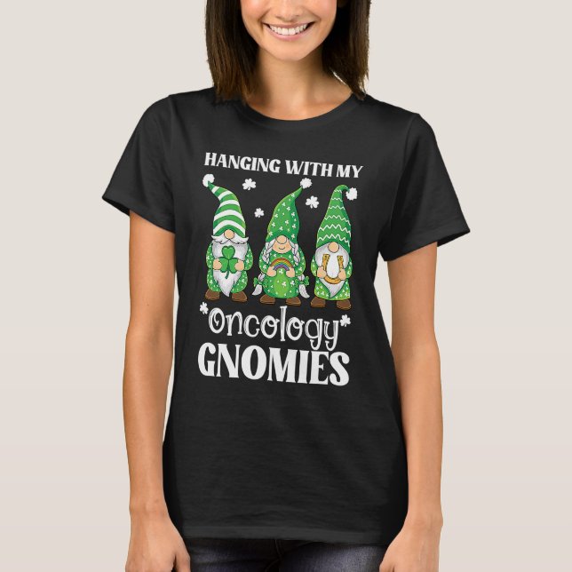 T-shirt Oncology Nurse St Patricks Day Gnome For PICU Nurs (Devant)